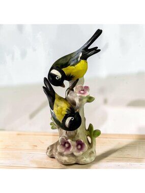 Goebel Great Titmouse Bird Figurine Pair With Flowers Germany 1970s Matte Finish